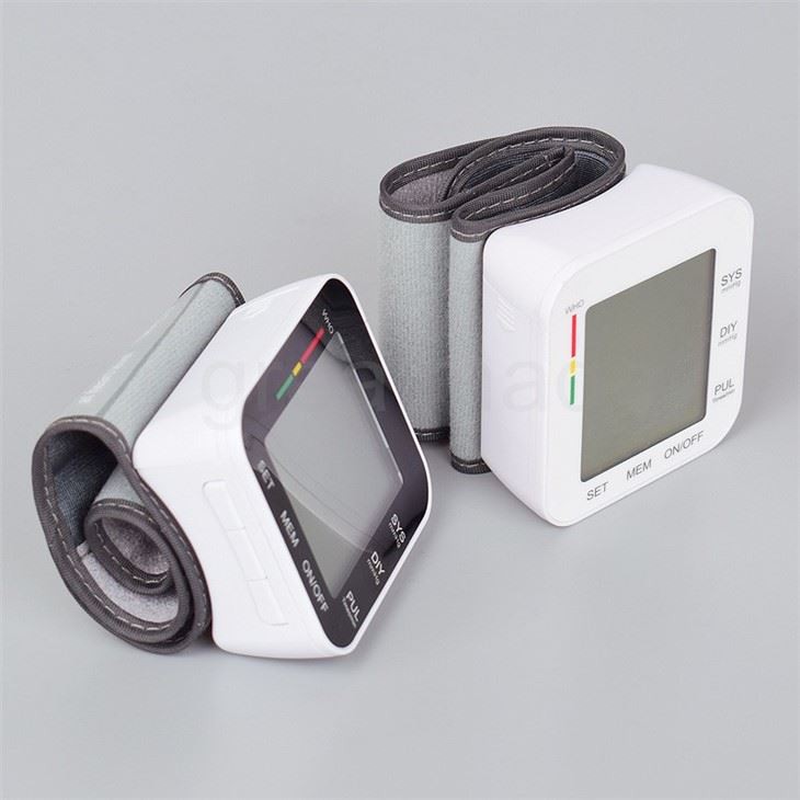 Wrist Electronic Sphygmomanometer